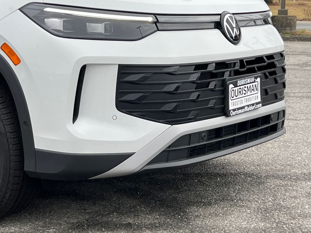 New 2026 Volkswagen Tiguan 2.0T SE SUV