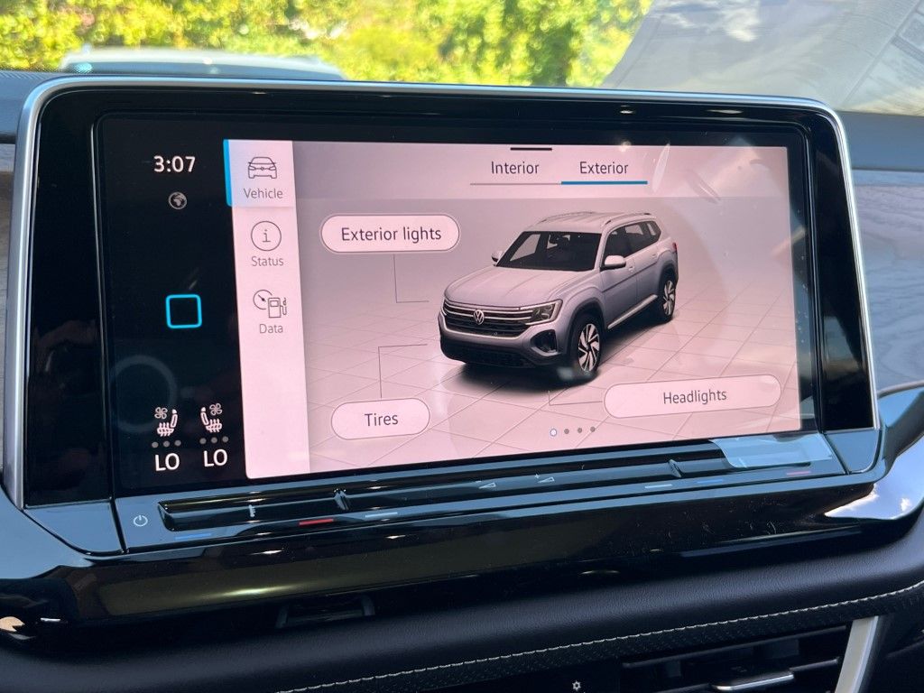 2026 Volkswagen Atlas SE w/Tech - Photo 25