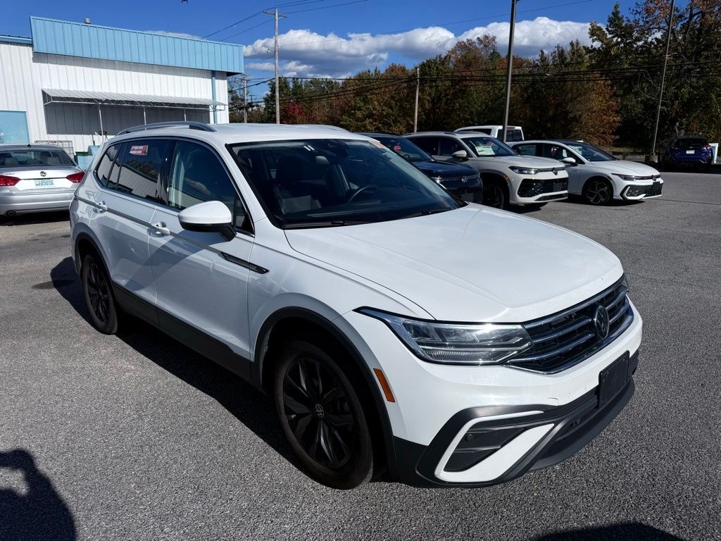 Used 2024 Volkswagen Tiguan 2.0T SE SUV