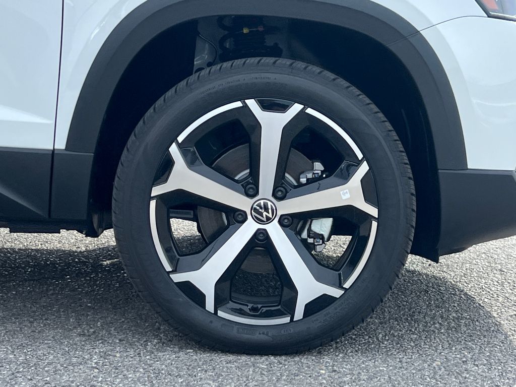 2026 Volkswagen Taos SEL - Photo 7