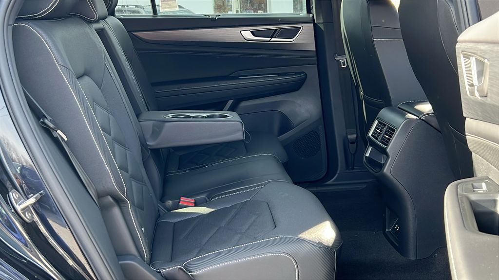 2026 Volkswagen Atlas Cross Sport SE w/Tech - Photo 12