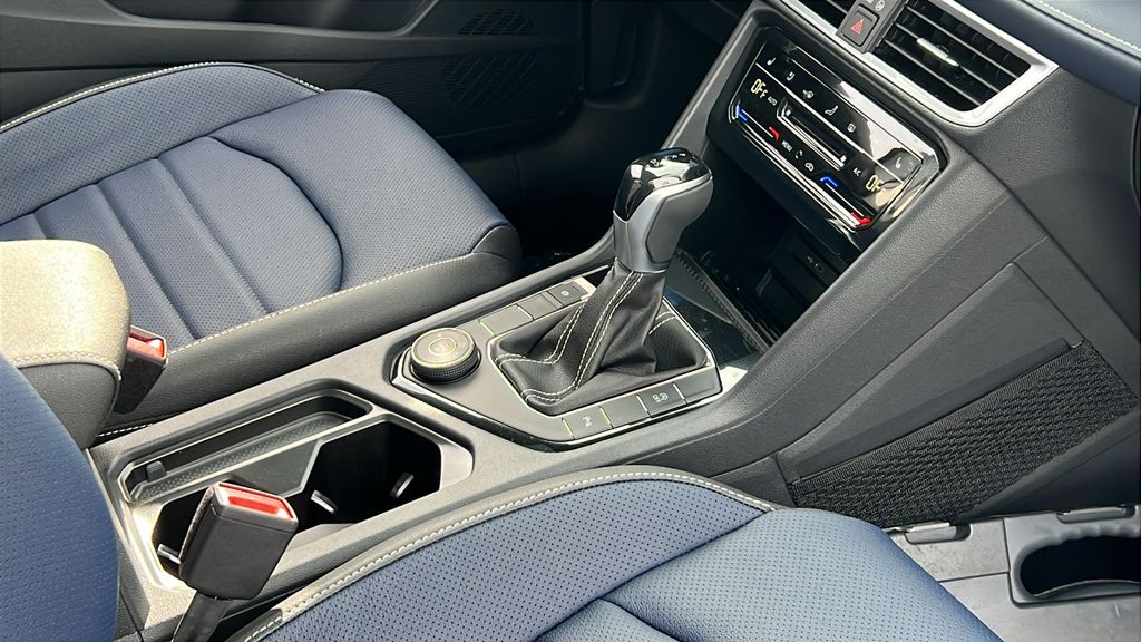 2026 Volkswagen Taos SEL - Photo 11