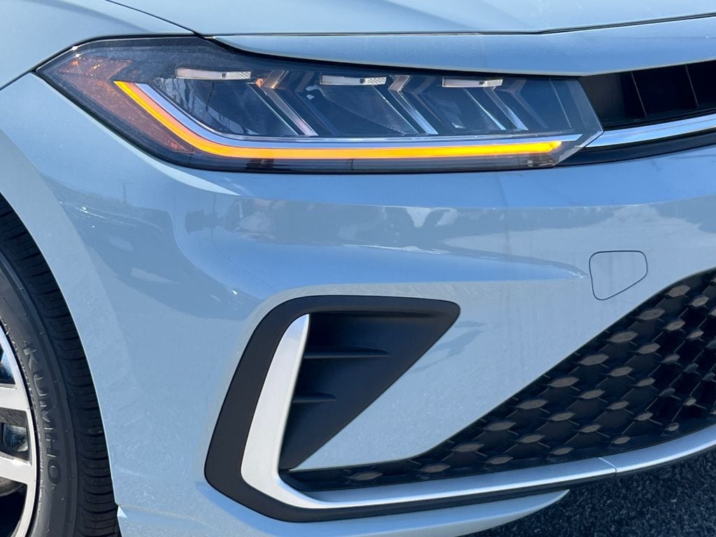 New 2026 Volkswagen Jetta 1.5T SE Sedan