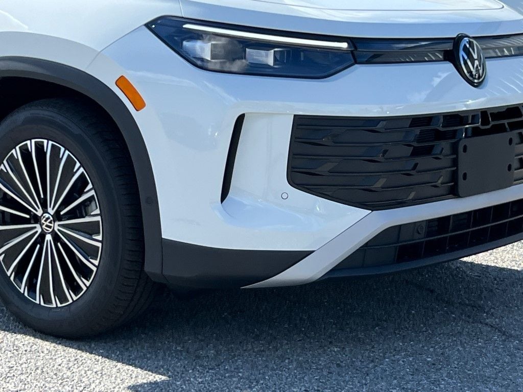 New 2025 Volkswagen Tiguan 2.0T S SUV