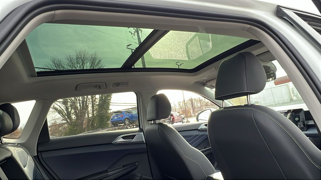 2026 Volkswagen Taos SEL - Photo 13