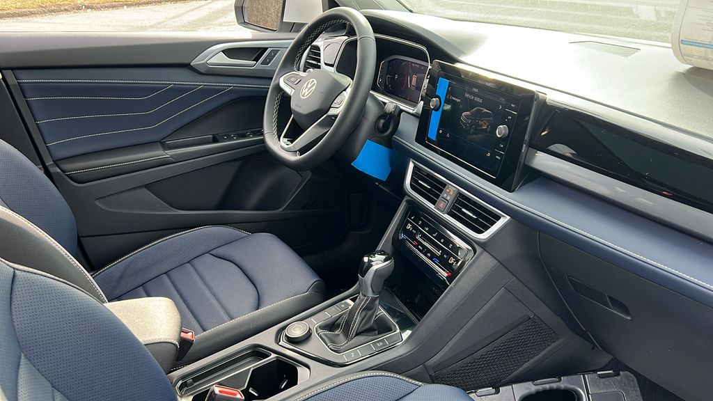2026 Volkswagen Taos SEL - Photo 10