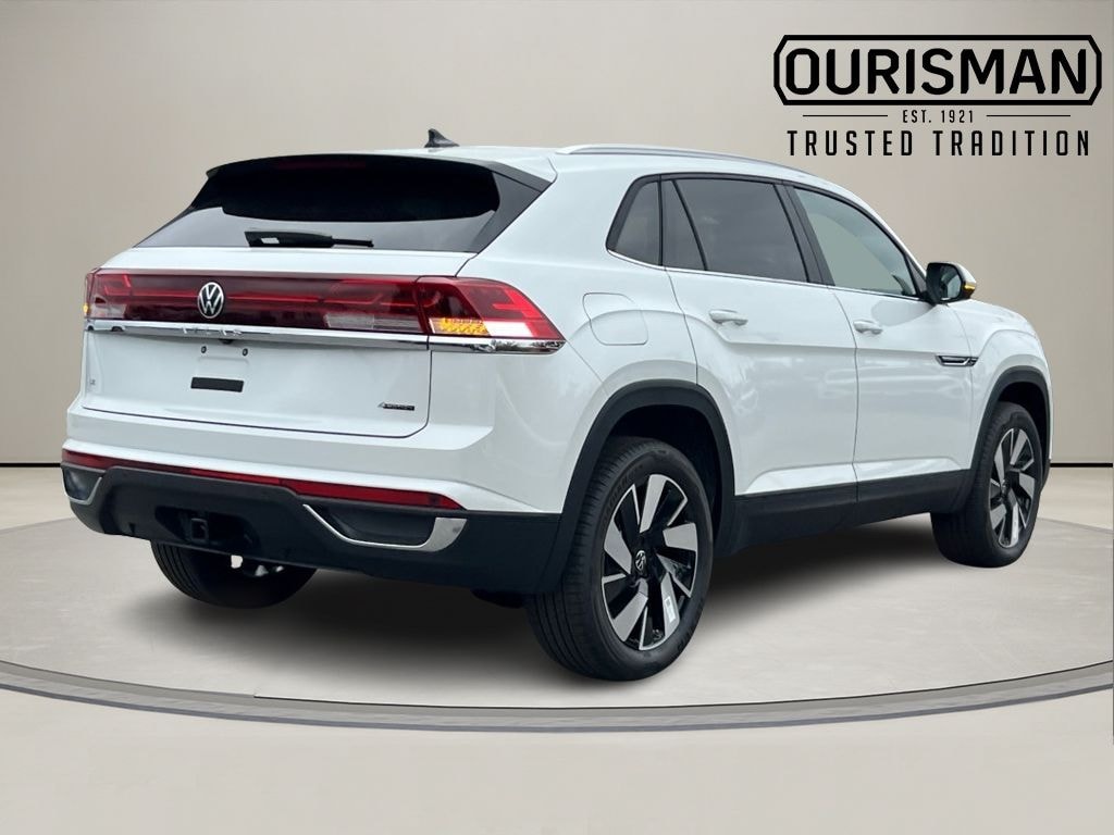 New 2026 Volkswagen Atlas Cross Sport 2.0T SE w/Technology SUV