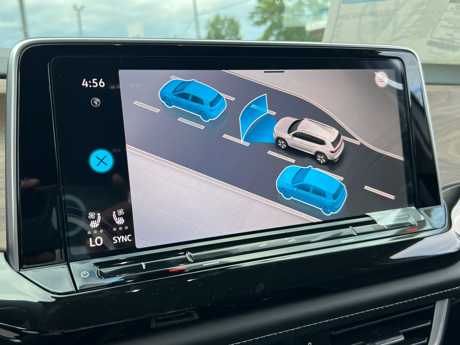 2026 Volkswagen Atlas SE w/Tech - Photo 24
