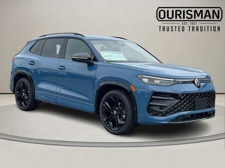 2026 Volkswagen Tiguan 2.0T SE R-Line Black SUV