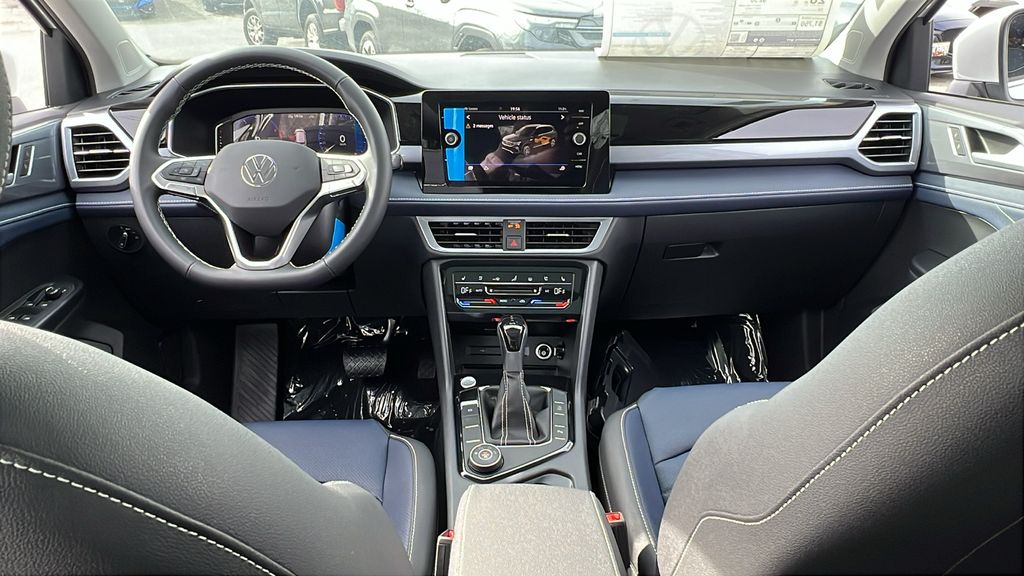 2026 Volkswagen Taos SEL - Photo 16