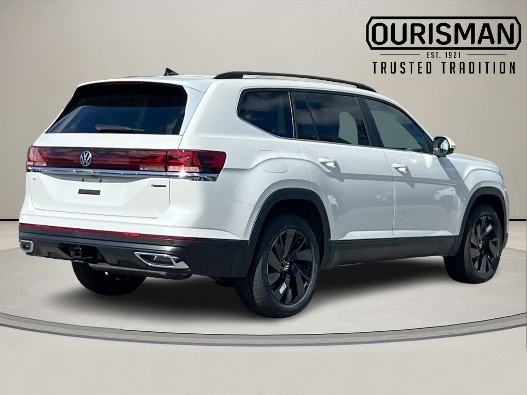 2026 Volkswagen Atlas SE Technology photo 2
