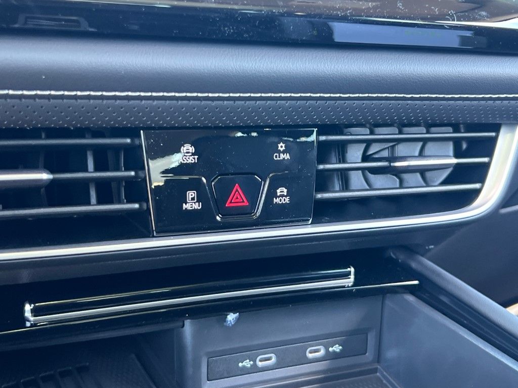2026 Volkswagen Atlas SE w/Tech - Photo 26