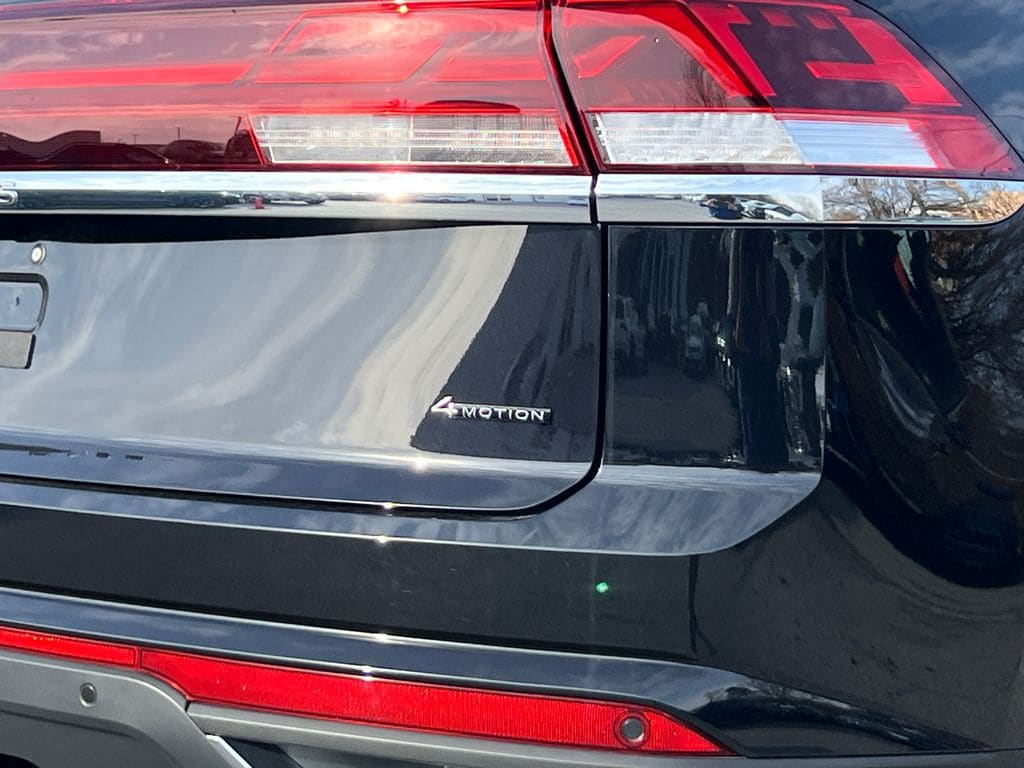 2026 Volkswagen Atlas Cross Sport SE w/Tech - Photo 5