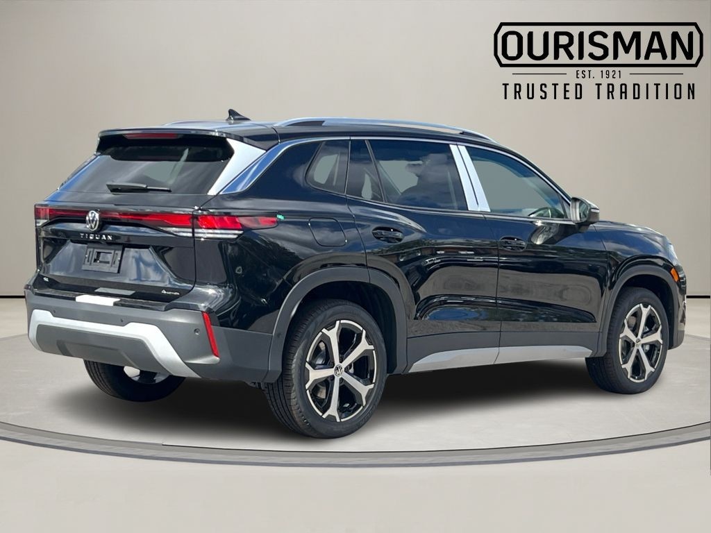 New 2025 Volkswagen Tiguan 2.0T SE SUV