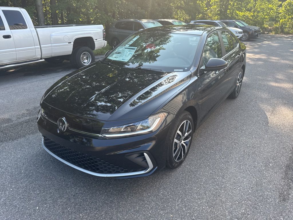2025 Volkswagen Jetta 1.5T SE photo 3