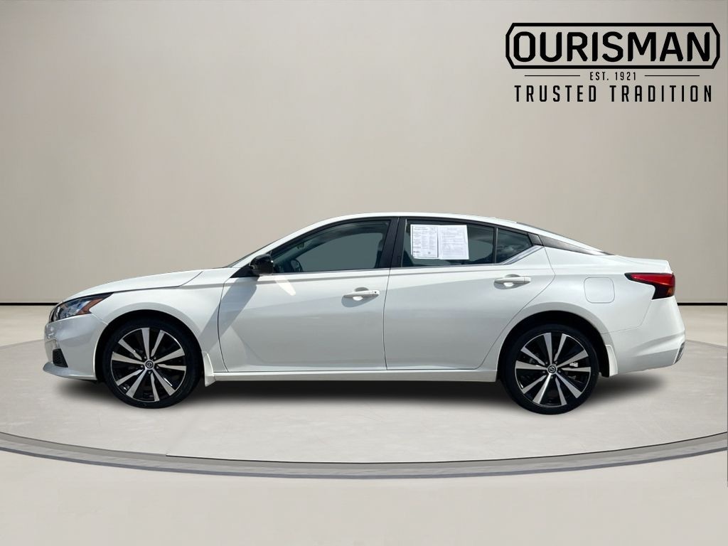 Used 2022 Nissan Altima 2.5 SR Sedan