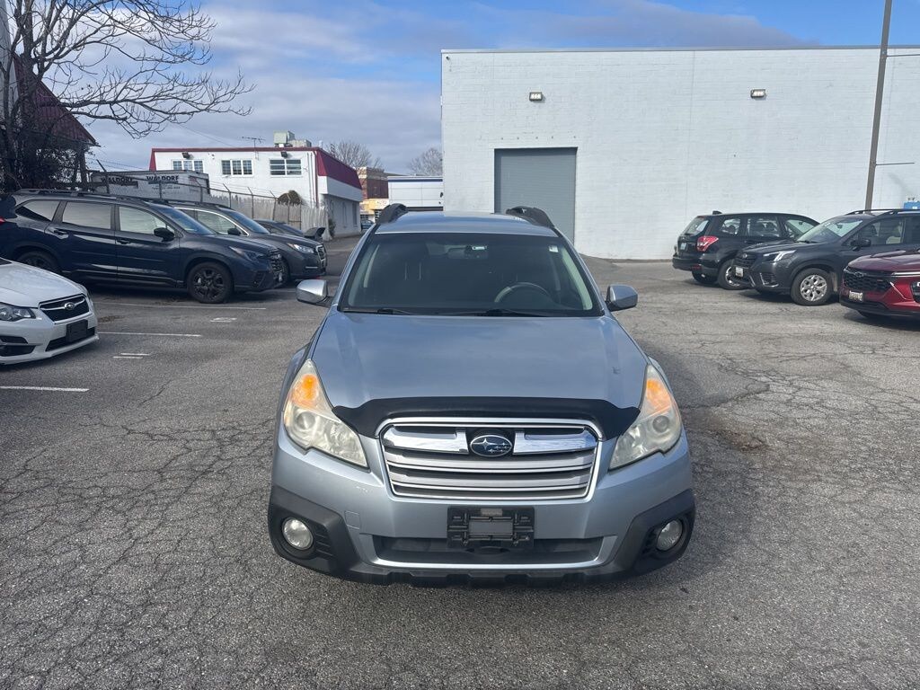 Used 2013 Subaru Outback 2.5i Premium SUV
