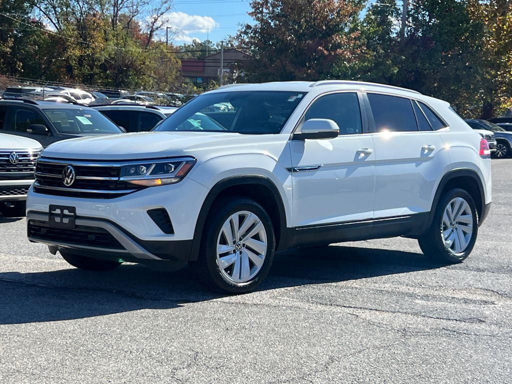 2020 Volkswagen Atlas Cross Sport V6 SE Technology photo 2