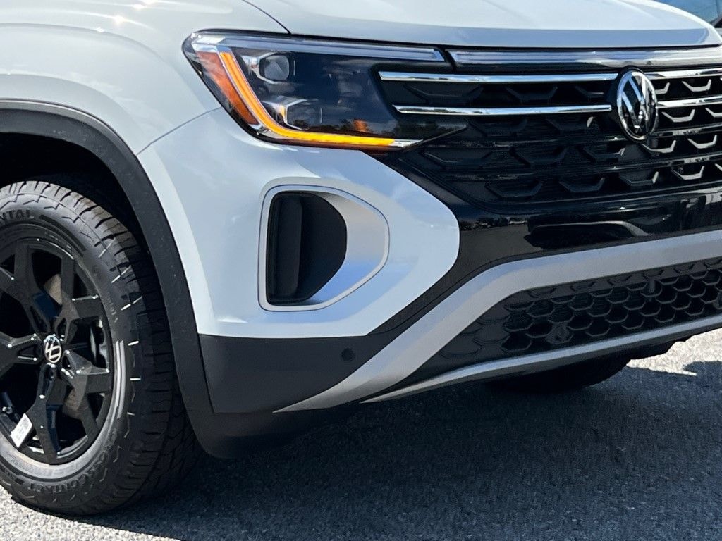 New 2025 Volkswagen Atlas 2.0T Peak Edition SUV