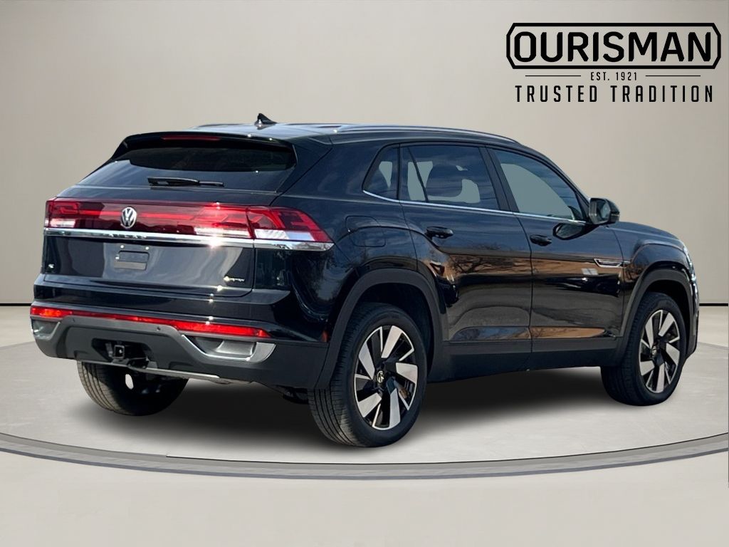 2026 Volkswagen Atlas Cross Sport SE w/Tech - Photo 4