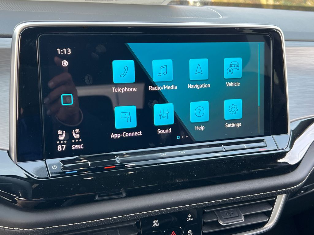 2026 Volkswagen Atlas Cross Sport SE w/Tech - Photo 21