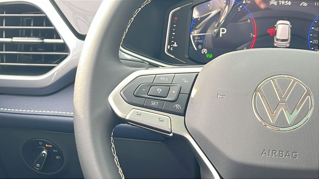 2026 Volkswagen Taos SEL - Photo 22