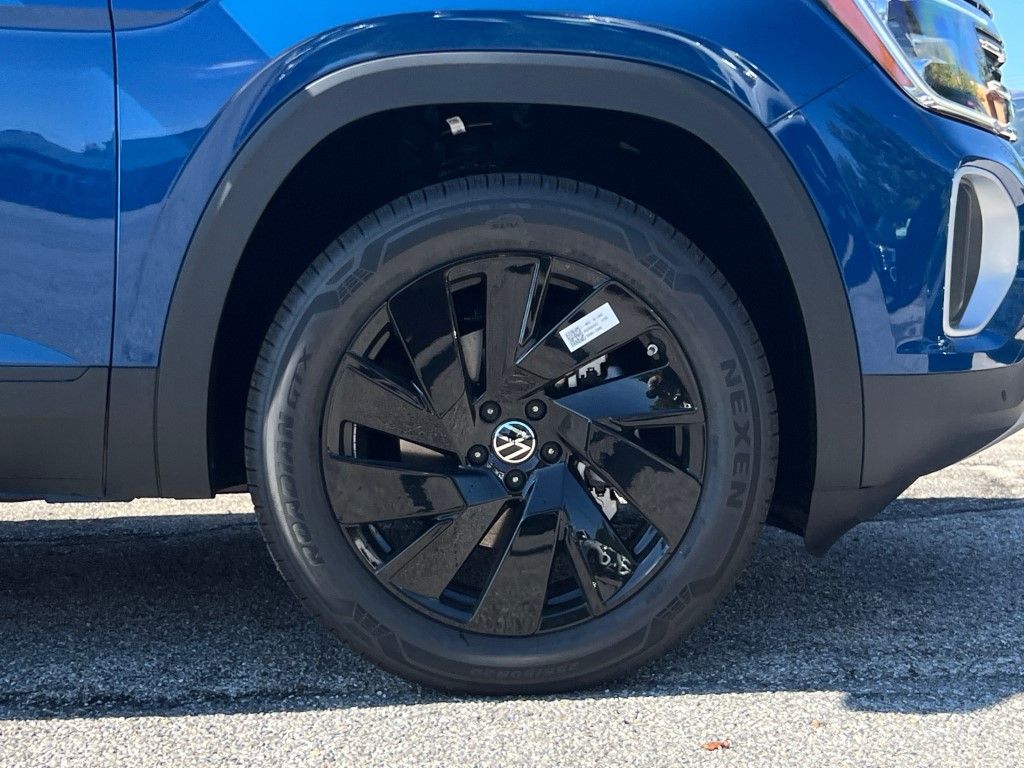 2026 Volkswagen Atlas SE w/Tech - Photo 6