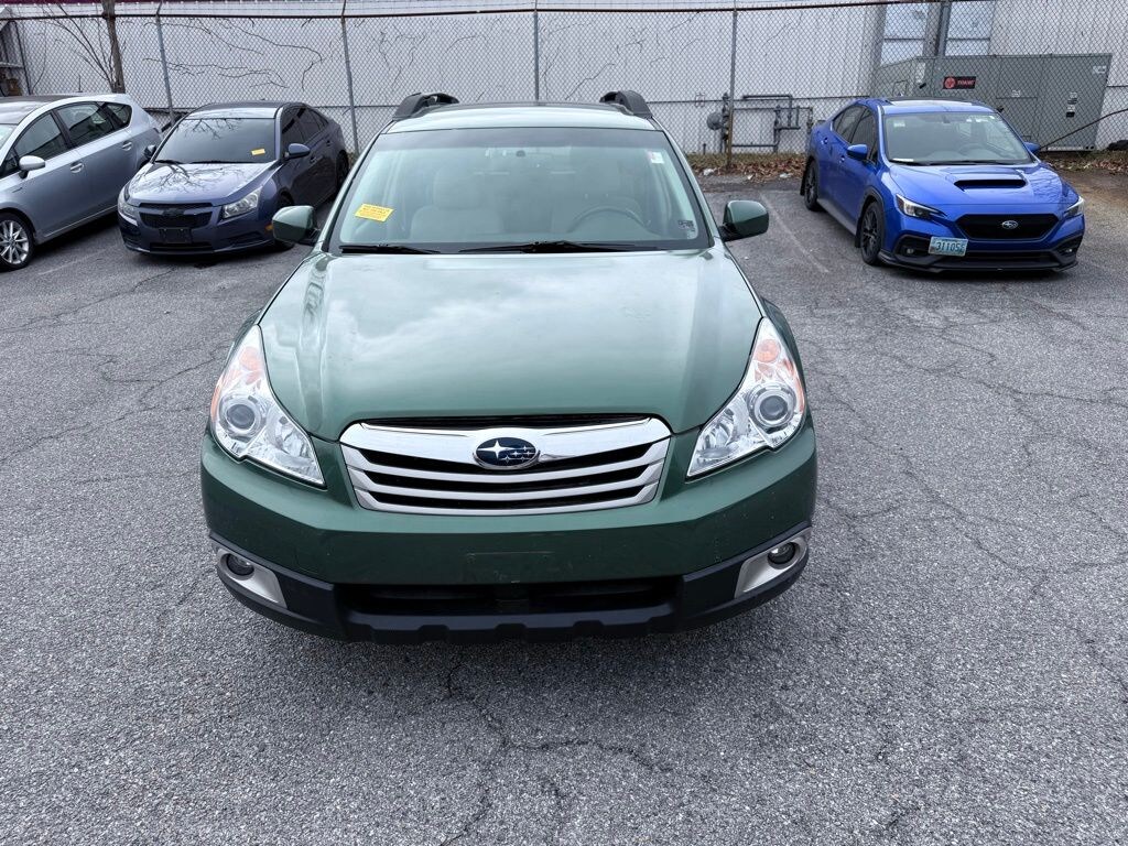 Used 2011 Subaru Outback 2.5i Premium SUV
