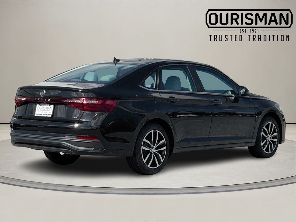 New 2025 Volkswagen Jetta 1.5T SE Sedan