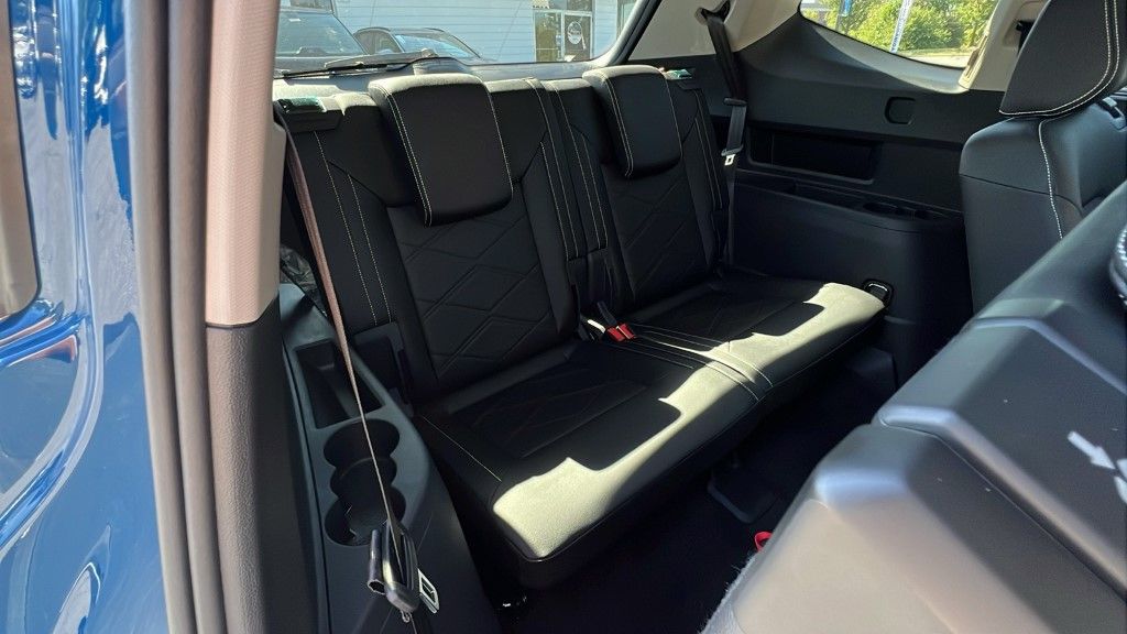 2026 Volkswagen Atlas SE w/Tech - Photo 13