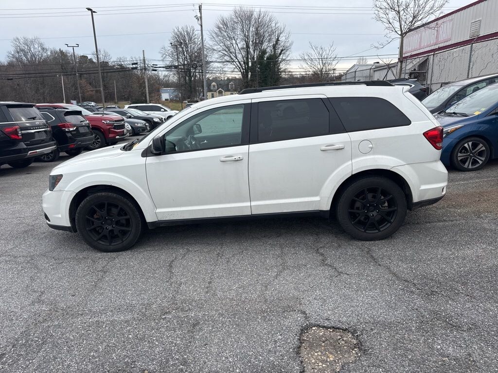 Used 2017 Dodge Journey SXT SUV