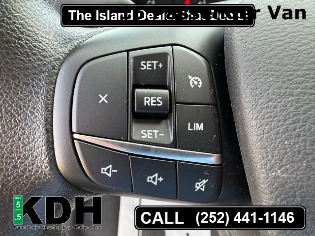 2024 Ford Transit Passenger Van XLT - Photo 17