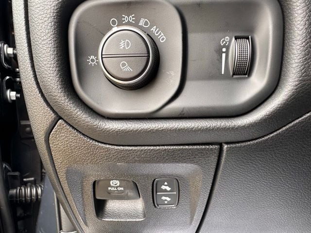 2025 RAM 1500 Big Horn/Lone Star - Photo 25