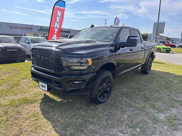 2024 Ram 2500 Limited photo 3