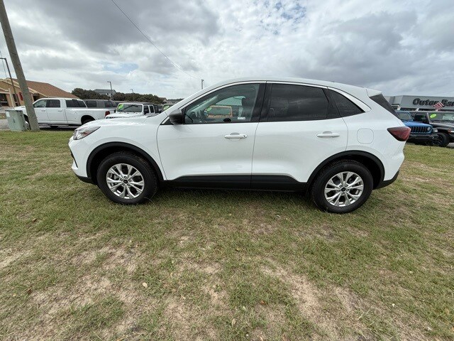 2024 Ford Escape Active photo 2