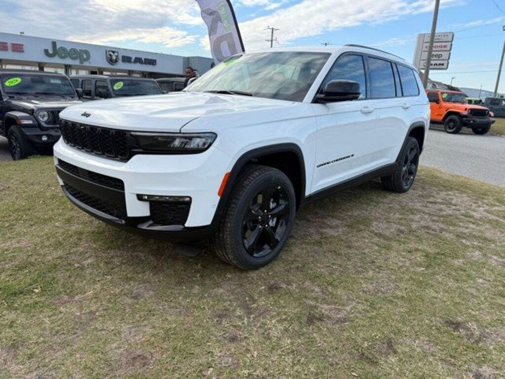 New 2025 Jeep Grand Cherokee L LIMITED 4X4 Sport Utility