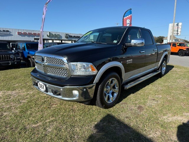 2016 Ram 1500 Laramie photo 3