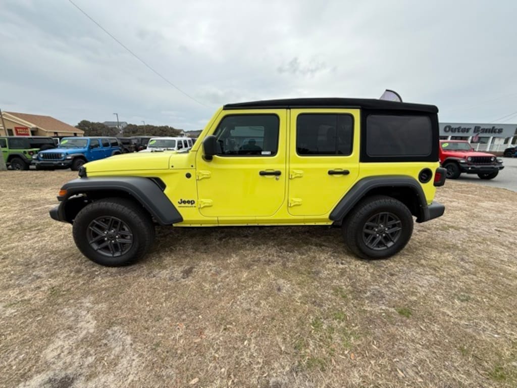 Used 2024 Jeep Wrangler Sport S SUV