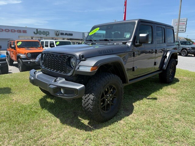 2024 Jeep Wrangler Willys photo 3