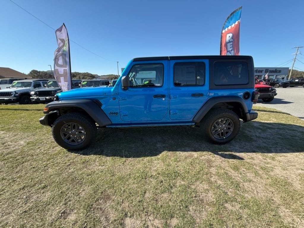 New 2026 Jeep Wrangler 4-DOOR SPORT S Sport Utility