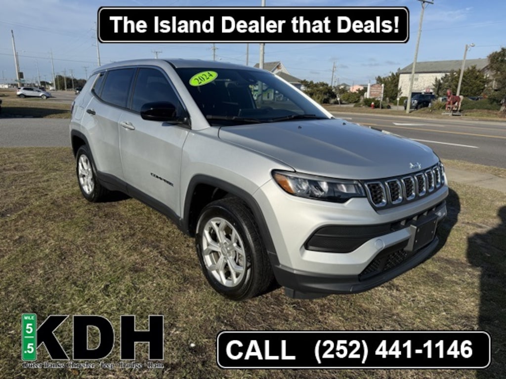 Used 2024 Jeep Compass Sport SUV