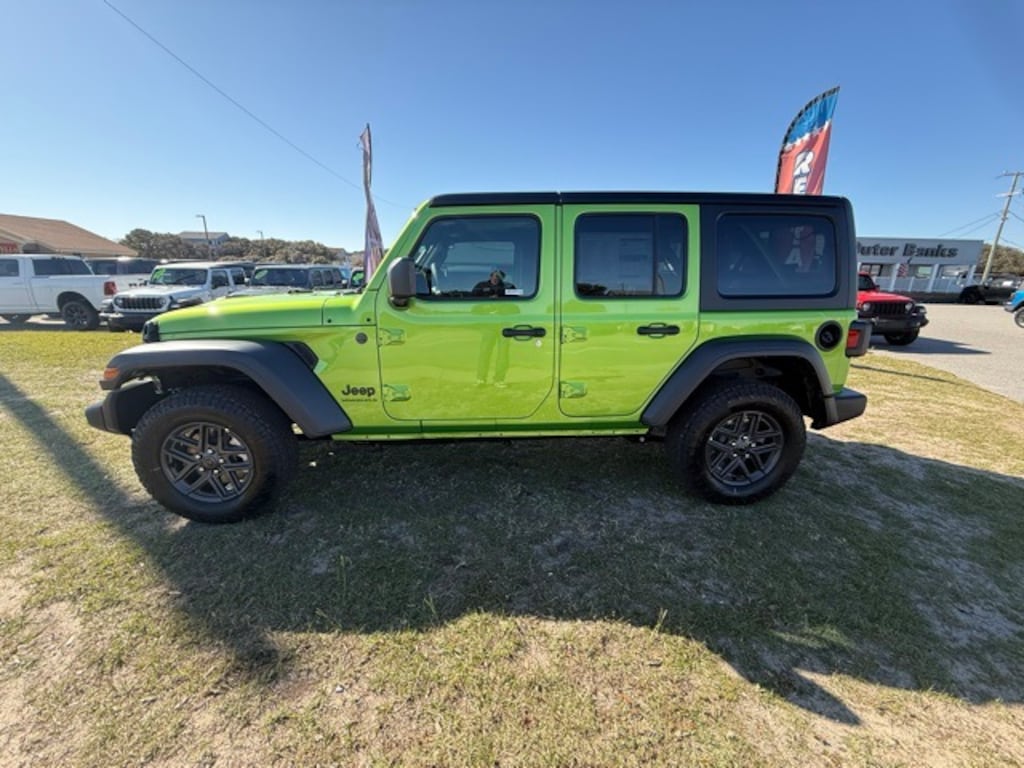 New 2026 Jeep Wrangler 4-DOOR SPORT S Sport Utility