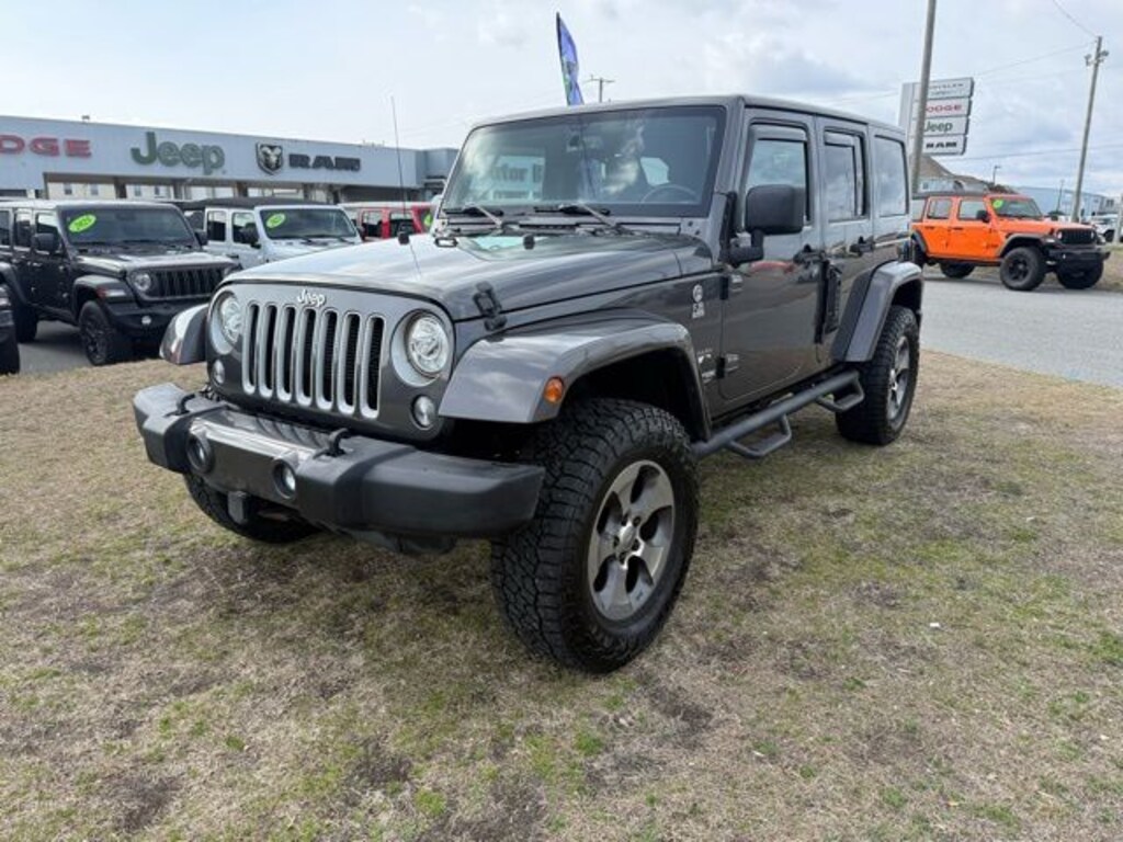 Used 2018 Jeep Wrangler JK Unlimited Sahara SUV