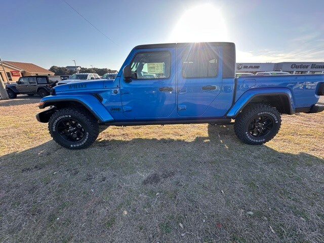 2025 Jeep Gladiator Willys photo 4