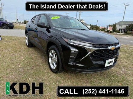 2024 Chevrolet Trax LS SUV