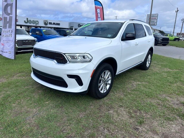 2024 Dodge Durango SXT photo 2