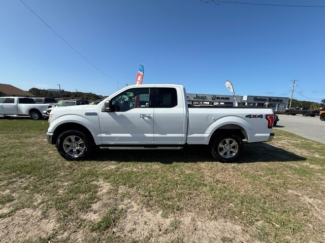 2016 Ford F-150 XLT photo 4