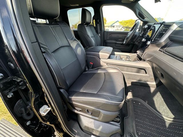 2024 RAM Ram 2500 Pickup Laramie Limited - Photo 11