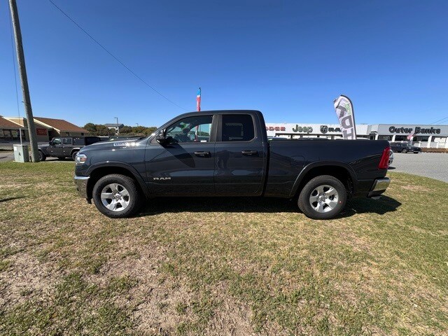 2025 Ram 1500 Big Horn photo 3