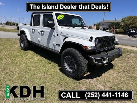 2025 Jeep Gladiator SPORT S 4X4 2025 Jeep Gladiator SPORT S 4X4 Pickup